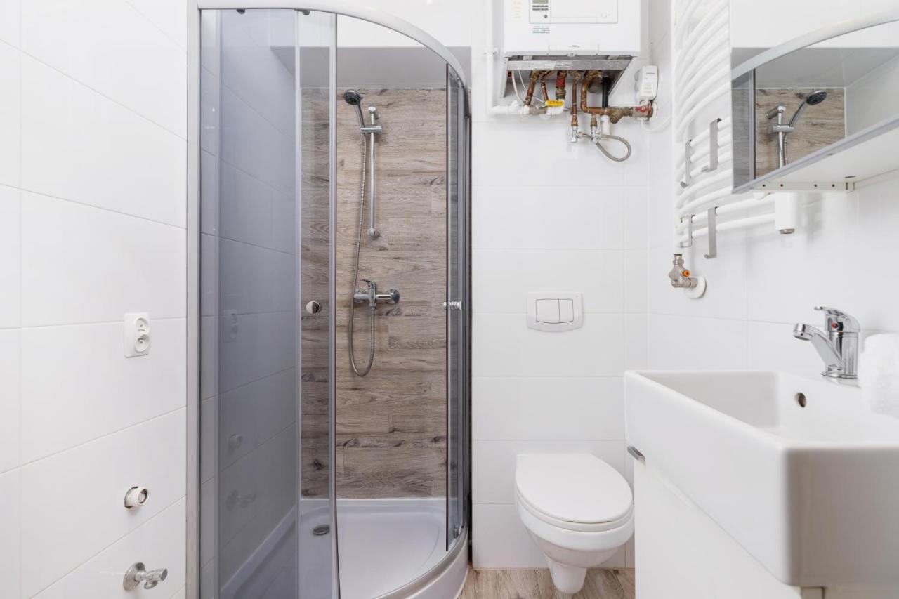 Apartment Bosacka Cracow By Noclegi Renters Krakow Luaran gambar
